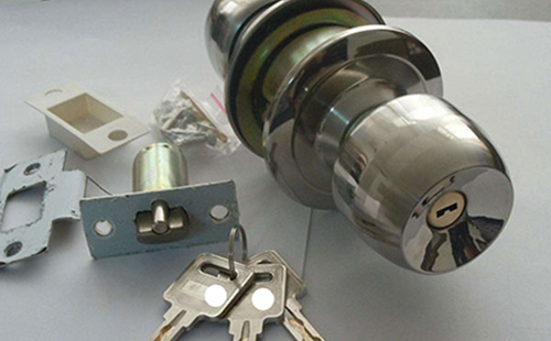 松滋24小时上门开锁公司